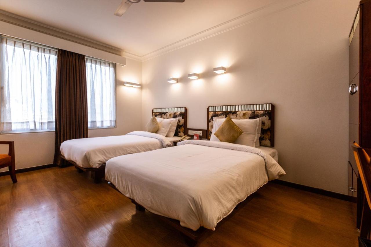 Hotel Clubhouse Nami Residency, Ahmedabad Exterior foto