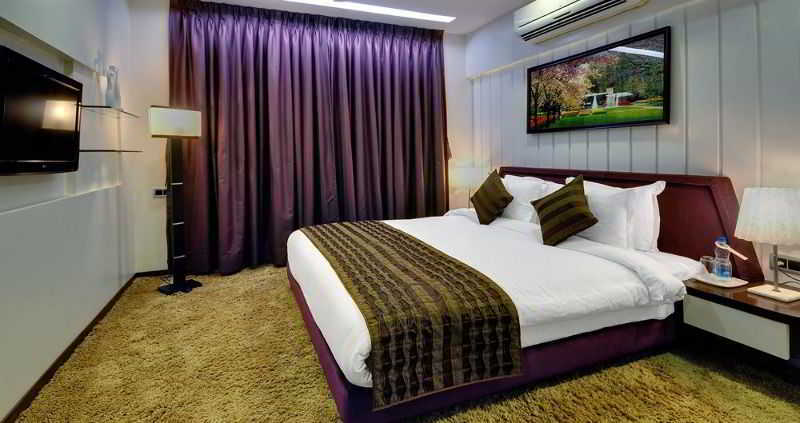 Hotel Clubhouse Nami Residency, Ahmedabad Exterior foto