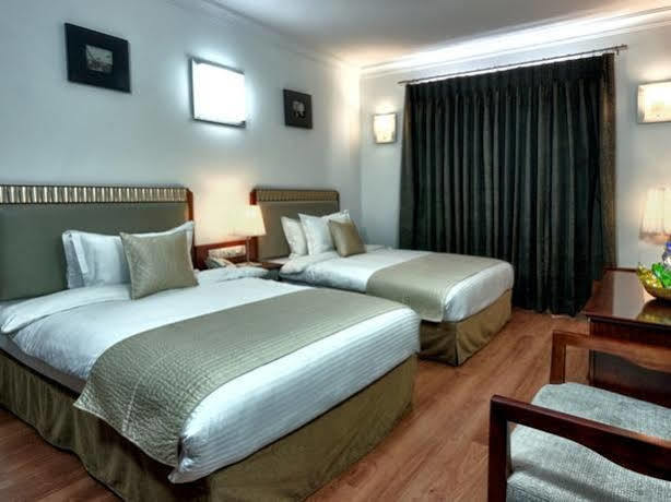 Hotel Clubhouse Nami Residency, Ahmedabad Exterior foto
